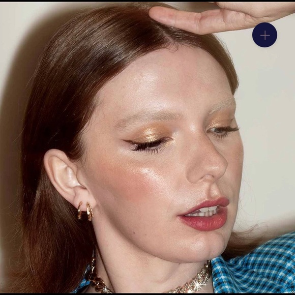 JECA BLACC GOLD TOUCH CREAM EYESHADOW AND HIGHLITGHER VEGAN AND CRUELTY FREE - Picture 5 of 6